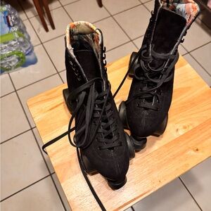 Women's Black Athletic Roller Skates